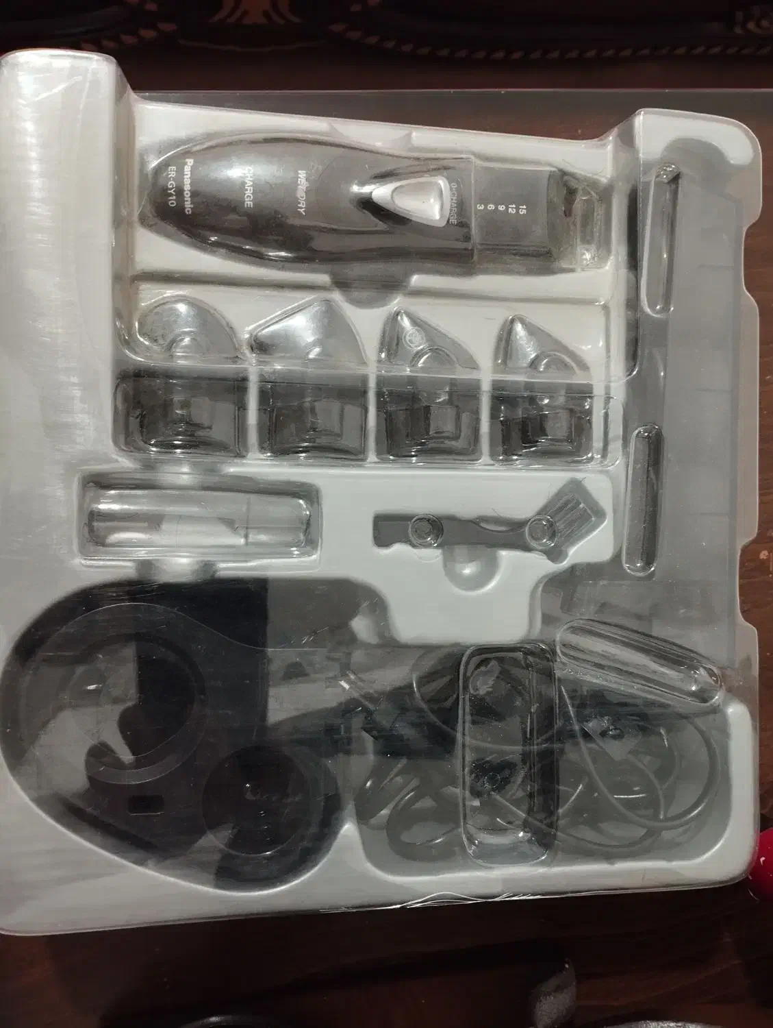 درود یک عدد ریش تراش پاناسونیک وصندلی ارایشگاه|آرایشی، بهداشتی، درمانی|نوبران, |دیوار