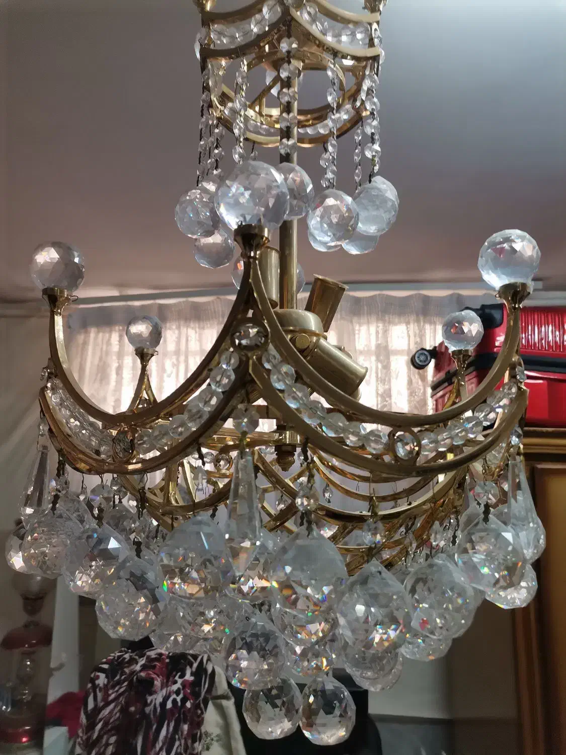 لوسترشیک ونو|لوستر و چراغ آویز|قم, هنرستان|دیوار