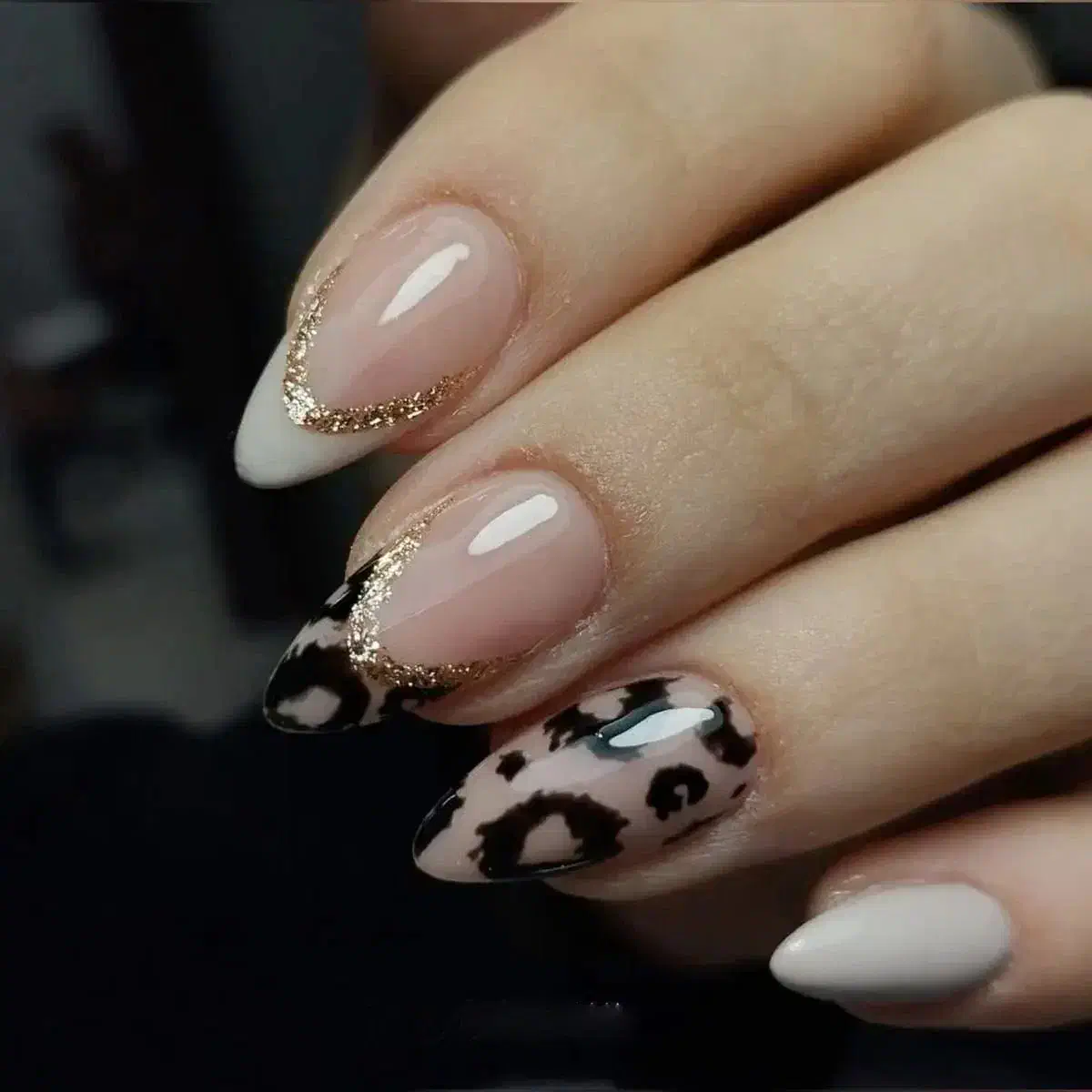 کاشت ناخن تخصصی|خدمات آرایشگری و زیبایی|خمینی‌شهر, |دیوار