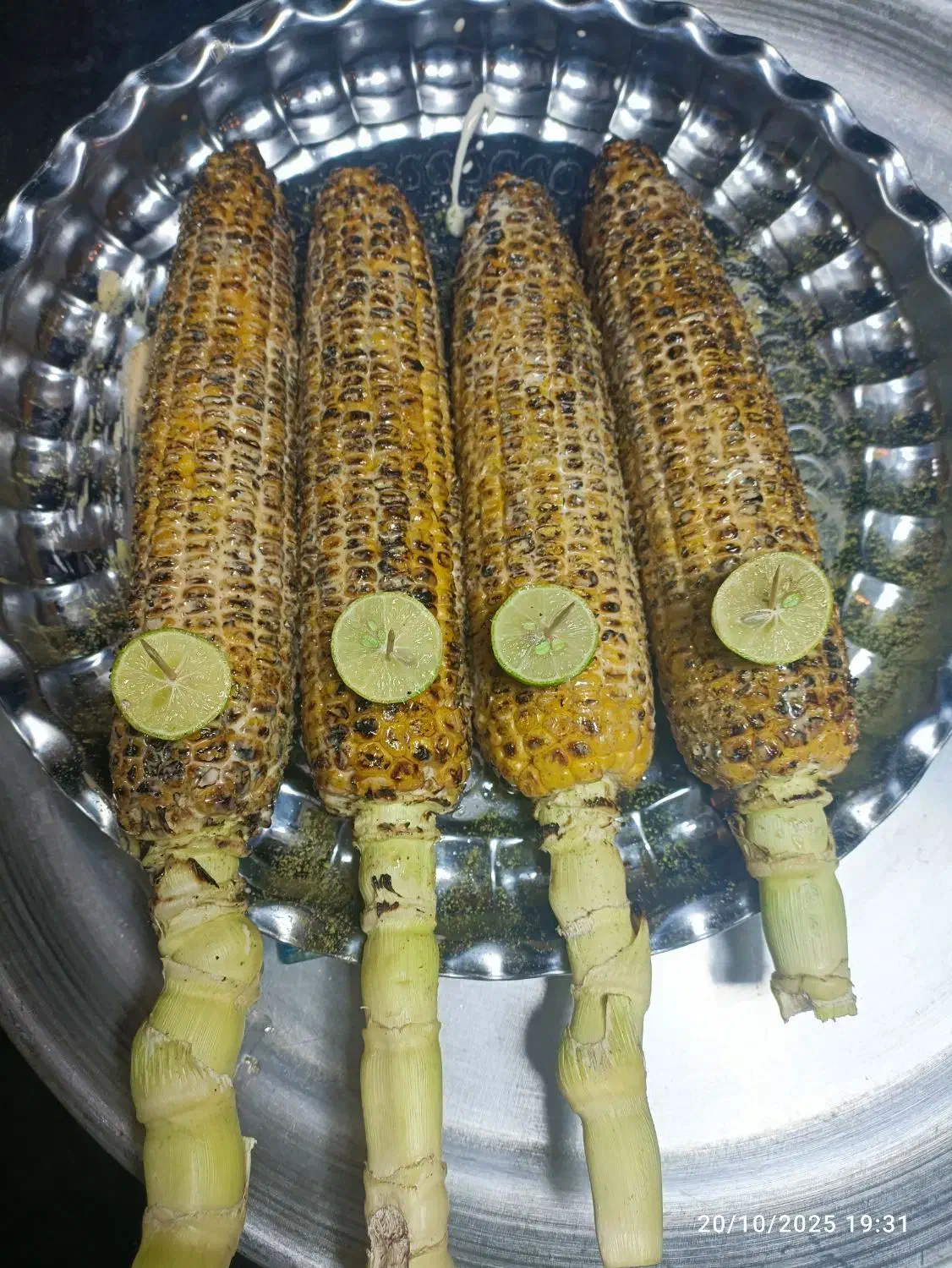 نیازمند شاگرد خانم برای منزل و مغازه|استخدام خدمات فروشگاه و رستوران|رفسنجان, |دیوار