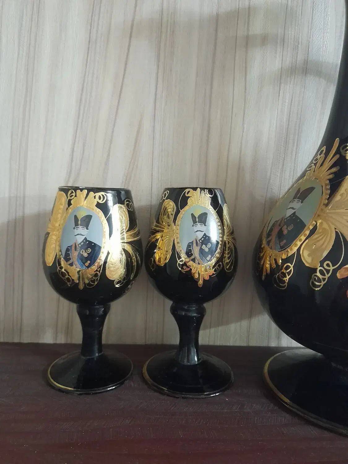 جام وگیلاس اصفهان|ظروف سرو و پذیرایی|رباط‌کریم, رباط‌کریم|دیوار