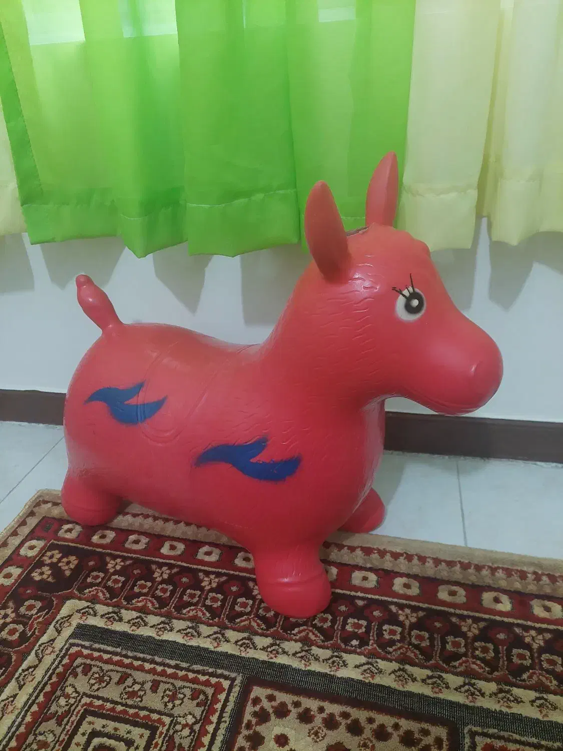 اسب بادی|اسباب‌‌بازی|پرند, فاز ۰|دیوار