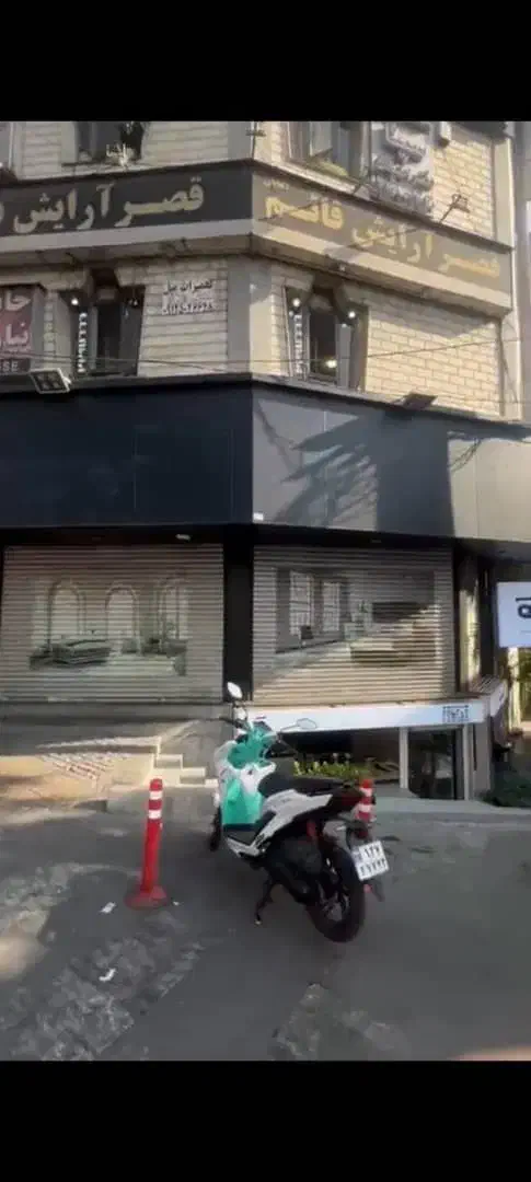 مغازه ۱۵ کف متری +۱۵زیر ۱۵ بالا پرترددترین پاخور|اجارهٔ مغازه و غرفه|تهران, تجریش|دیوار