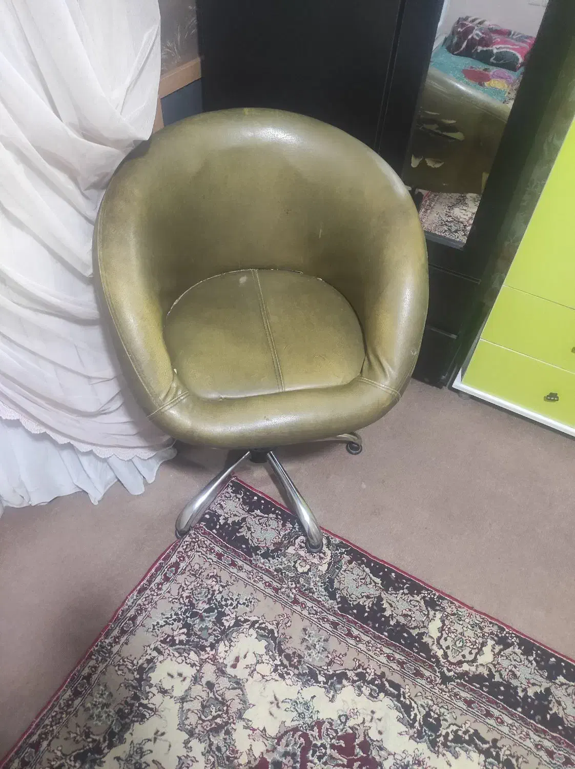 صندلی جم دار|صندلی و نیمکت|سهند, |دیوار