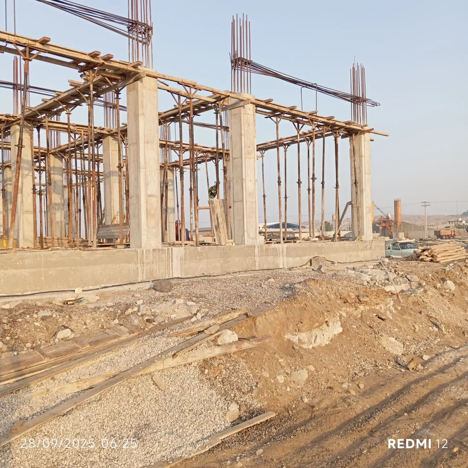 آرماتوربند و سیم بند|استخدام معماری، عمران و ساختمانی|شهرکرد, |دیوار