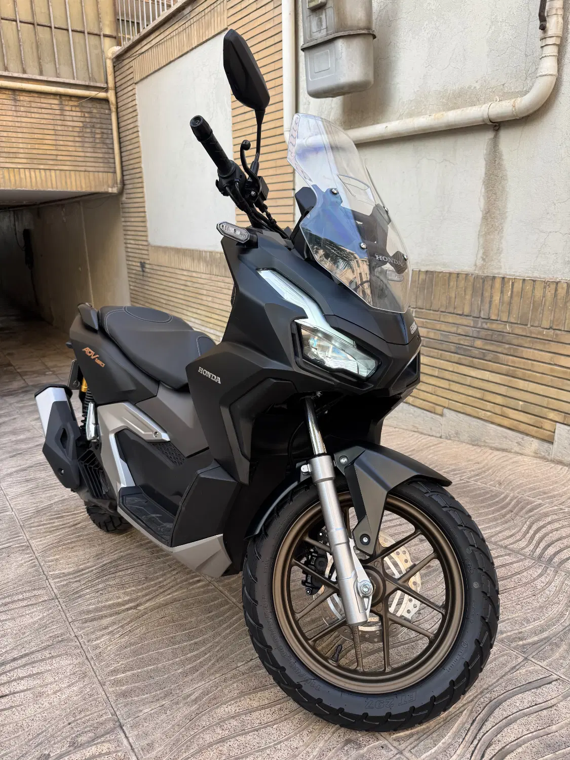 Honda adv160 full|موتورسیکلت|تهران, حافظیه|دیوار