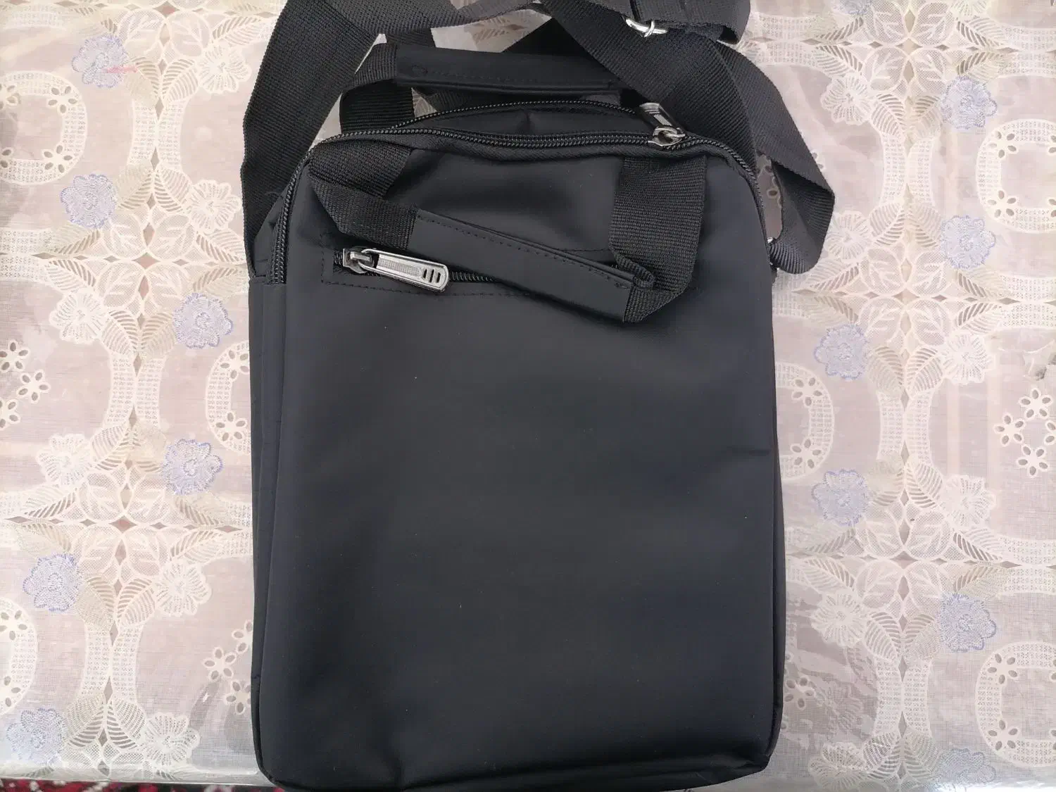 کیف دوشی و دستی نو آکبند|کیف، کفش، کمربند|تبریز, |دیوار