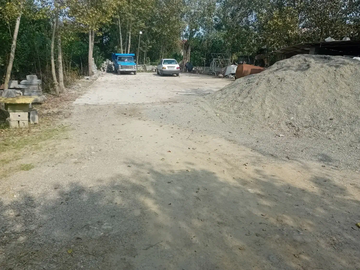 اجاره یک کارگاه بلوکسازی بایک واحد مسکونی|اجارهٔ خانه و ویلا|لاهیجان, بازکیاگوراب|دیوار