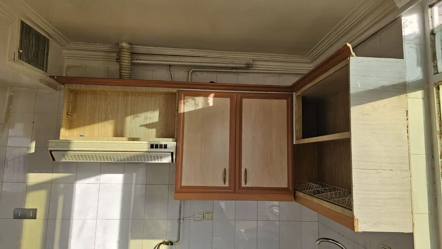 کابینت|مصالح و تجهیزات ساختمان|بروجرد, |دیوار