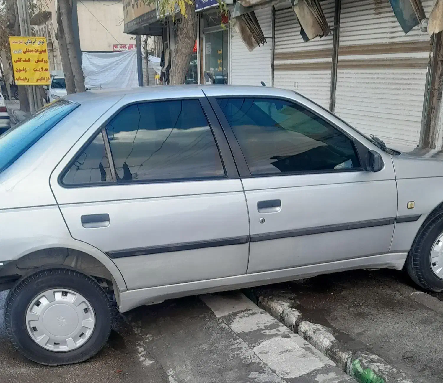 پژو 405 مدل89 دوگانه کارخانه|خودرو سواری و وانت|کرمانشاه, |دیوار