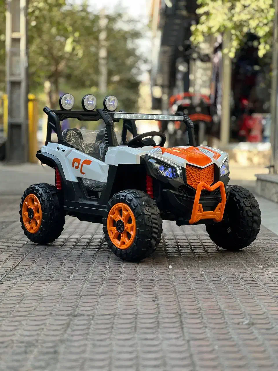 آفرود ۲نفره|اسباب‌بازی بچه|تبریز, |دیوار