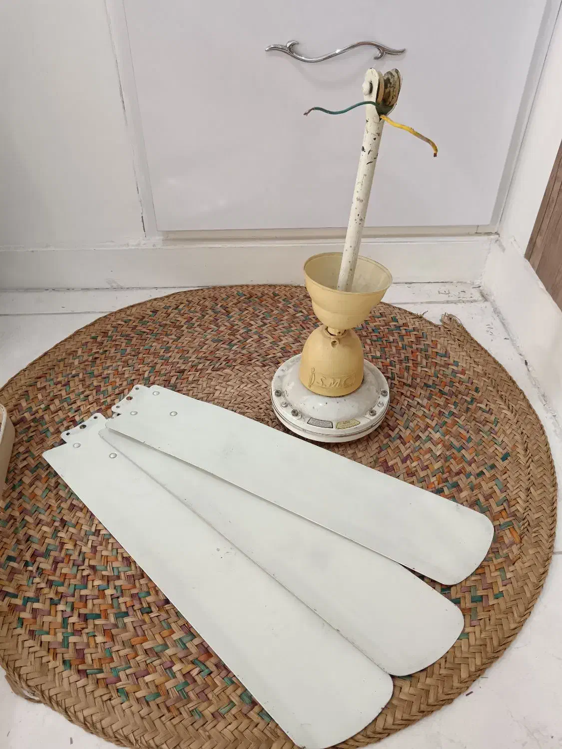 پنکه سقفی|پنکه و تصفیهکنندهٔ هوا|اهواز, سپیدار|دیوار