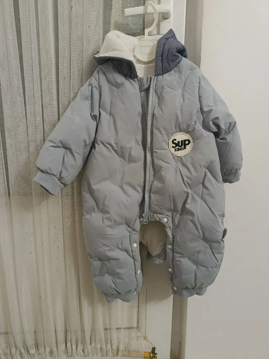 سرهمی|کفش و لباس بچه|قم, شاه سید علی|دیوار