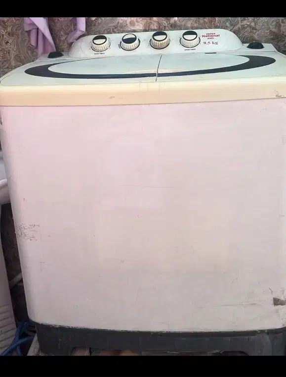 ماشین لباس شویی|ماشین لباسشویی و خشک‌کن لباس|اهواز, کوی آغاجاری|دیوار