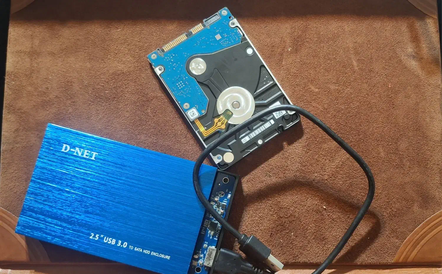 هارد1t اکسترنالواینترنال ۲.۵ seagateاصل مطالعهبشه|قطعات و لوازم جانبی رایانه|تهران, جیحون|دیوار