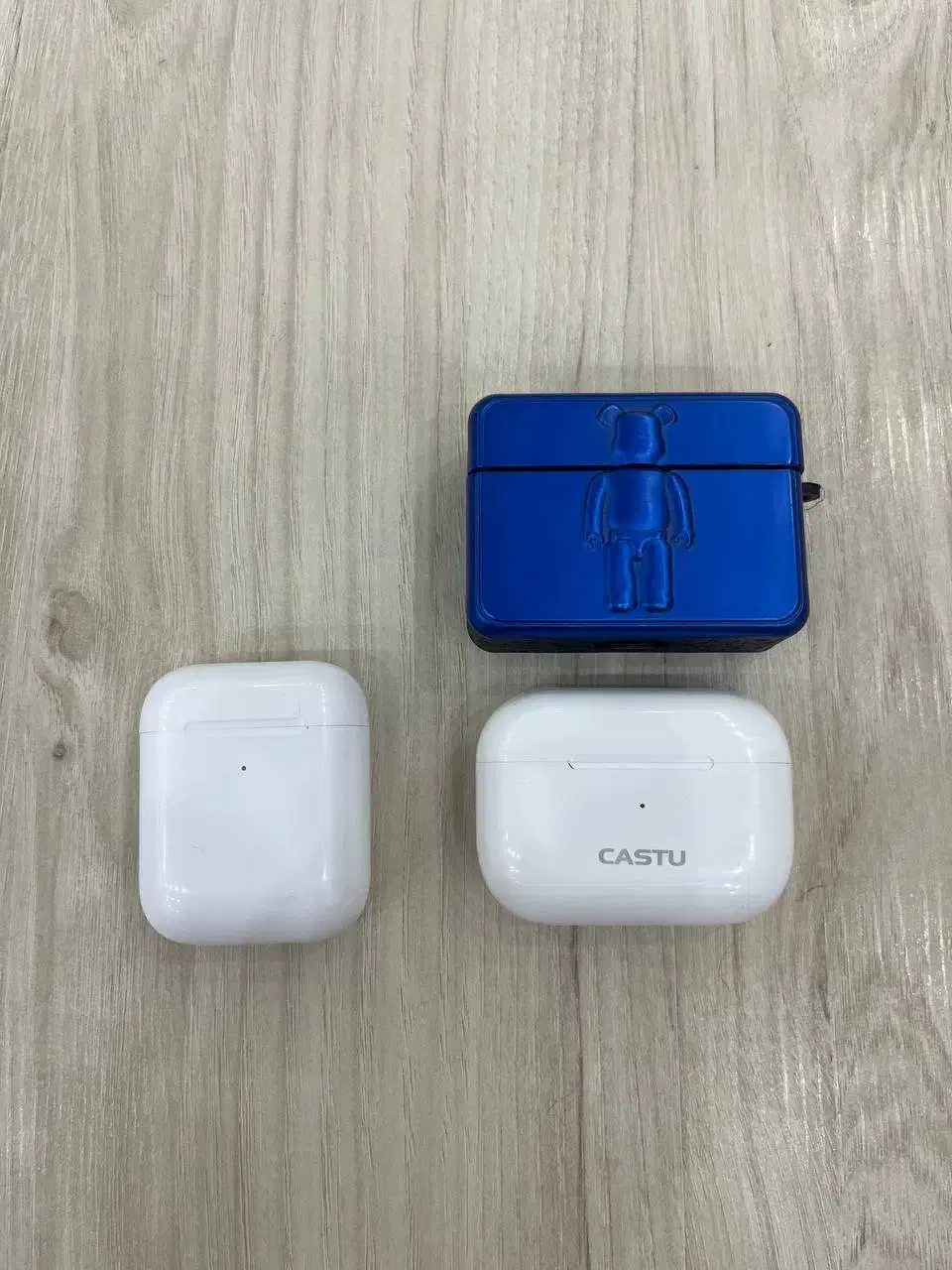 دو عدد ایرپاد اپل با کیفیت، فروش تکی هم دارم|لوازم جانبی موبایل و تبلت|مرند, |دیوار