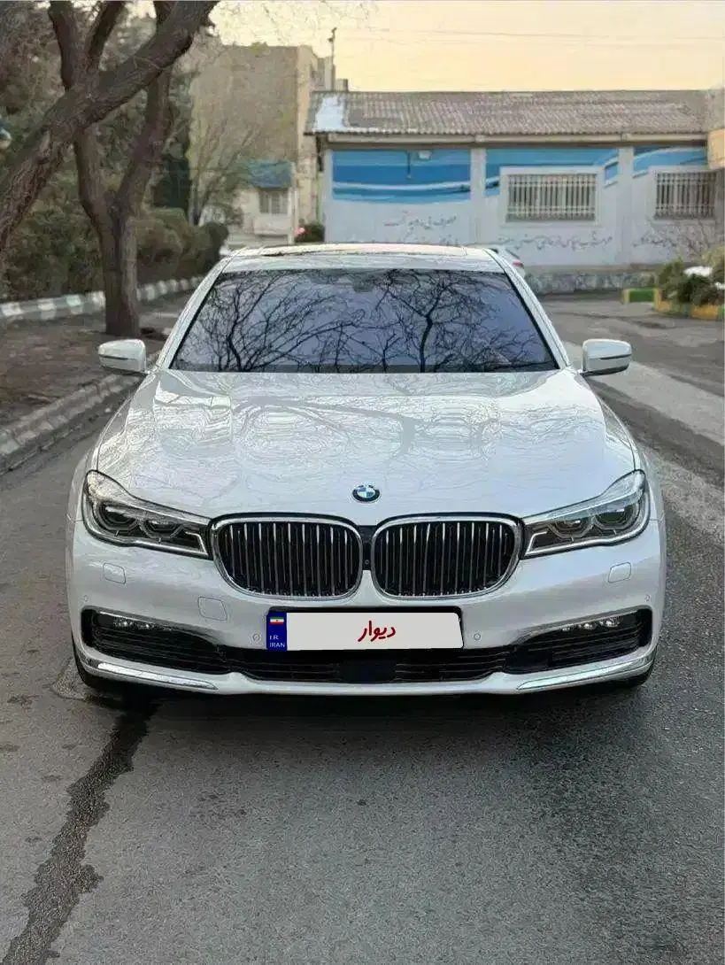 Bmw 730|خودرو سواری و وانت|مشهد, دانشجو|دیوار