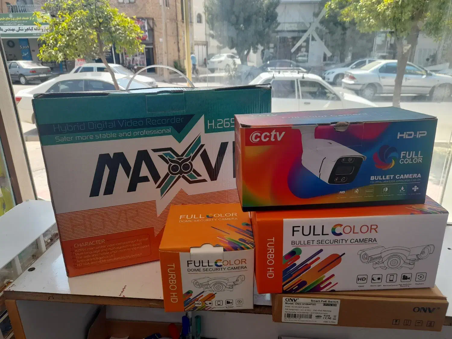 فروش پک کامل ۴تایی دوربین تاییدیه اماکن فقط ۹۹۰۰ت|دوربین مداربسته|شیراز, بازار|دیوار