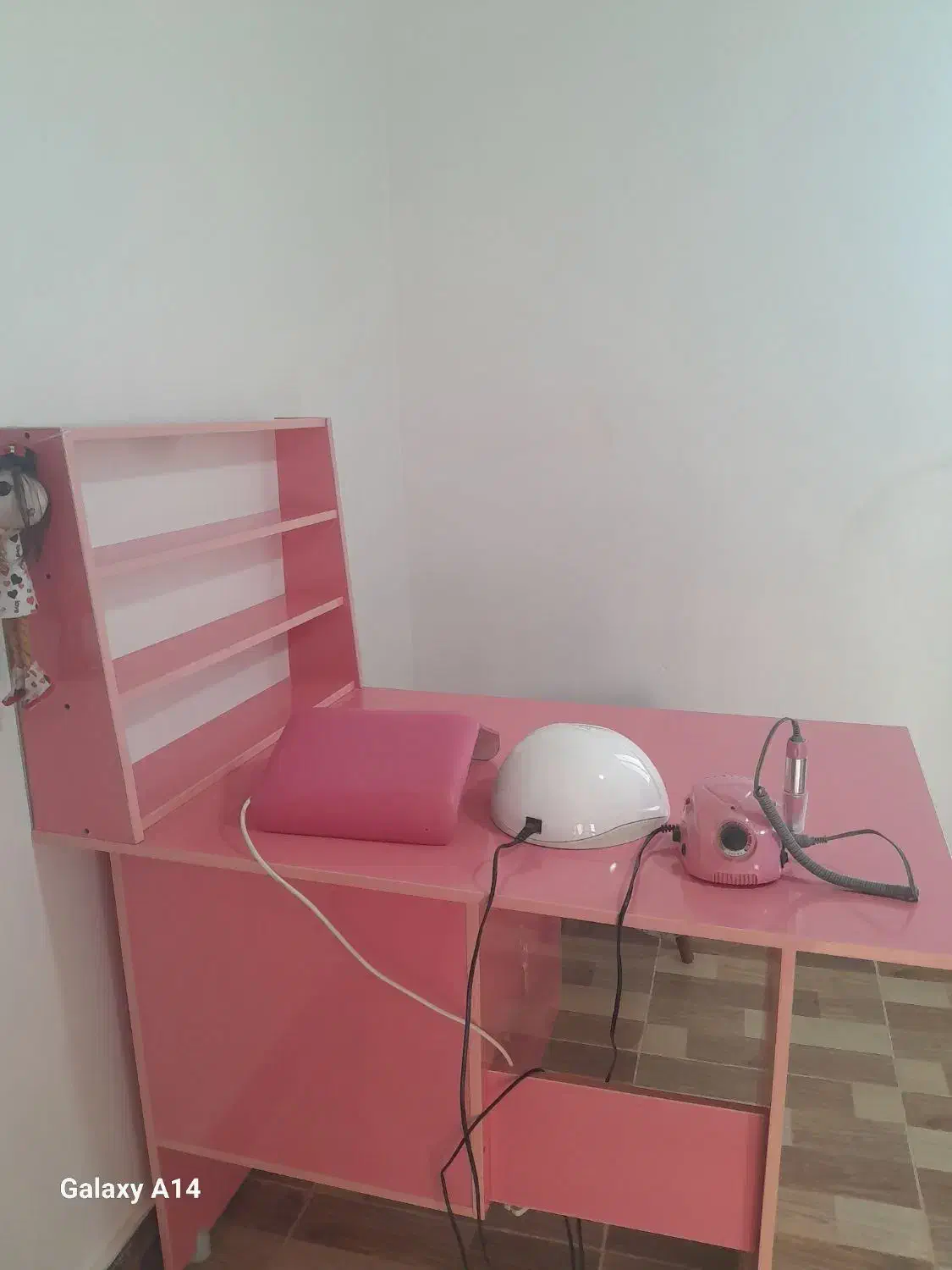 میز|میز تحریر و کامپیوتر|یاسوج, |دیوار