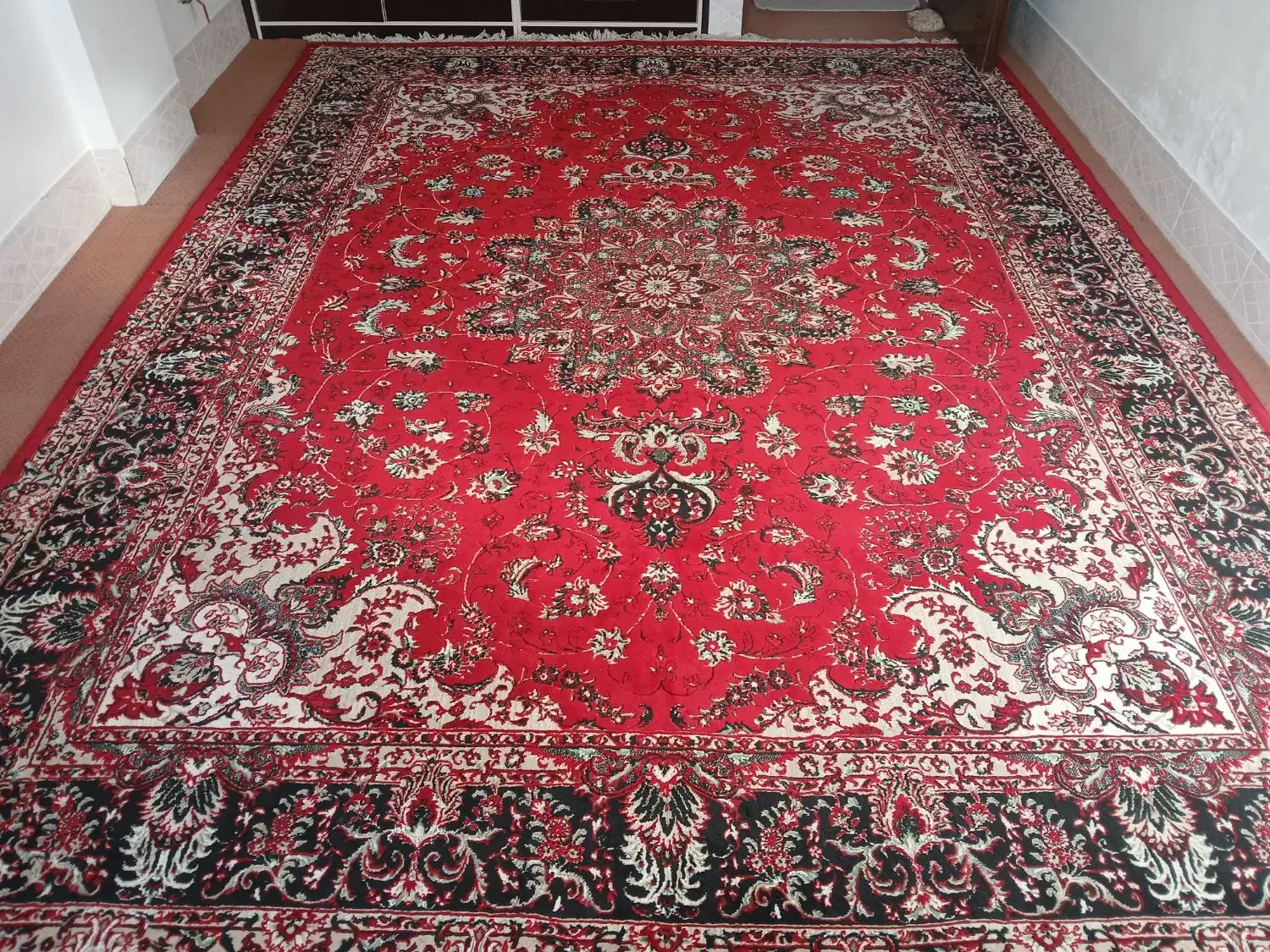 قالی قدیمی|فرش|فولادشهر, زاینده رود|دیوار