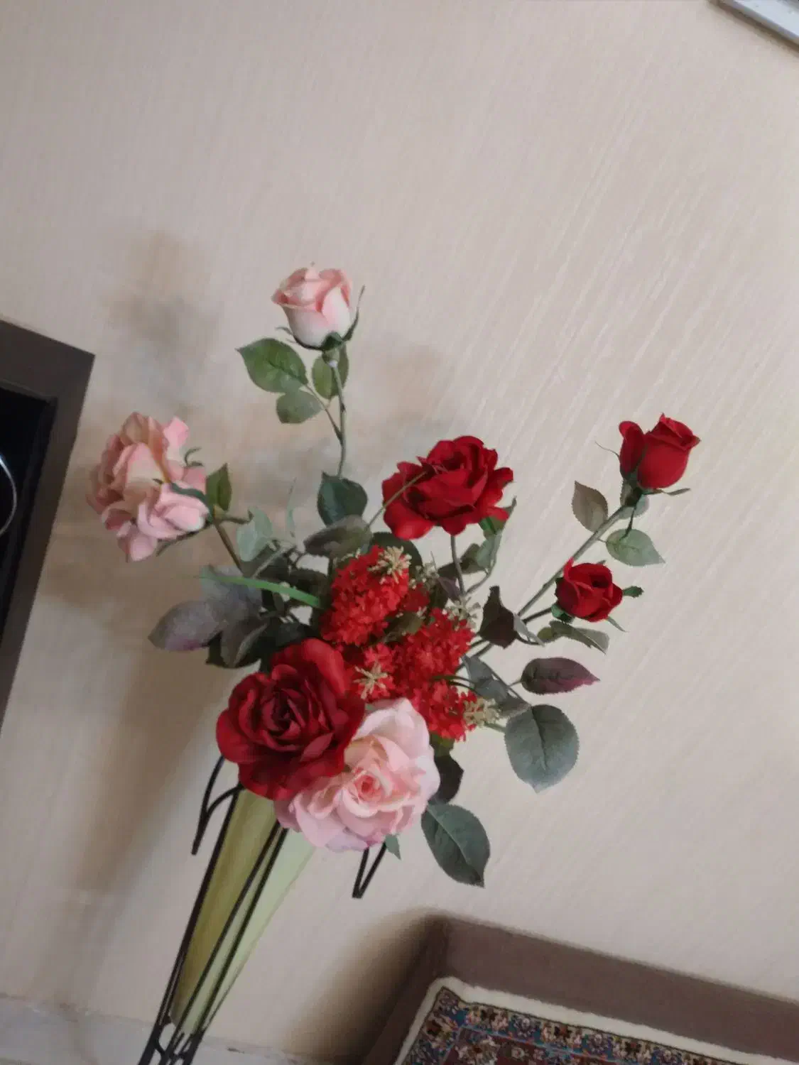 گل وگلدان|گل مصنوعی|بیرجند, |دیوار