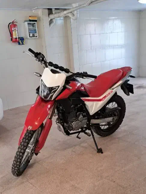 فلات xr 250 آخر ۱۴۰۲ کم کار واقعی|موتورسیکلت|اردبیل, |دیوار