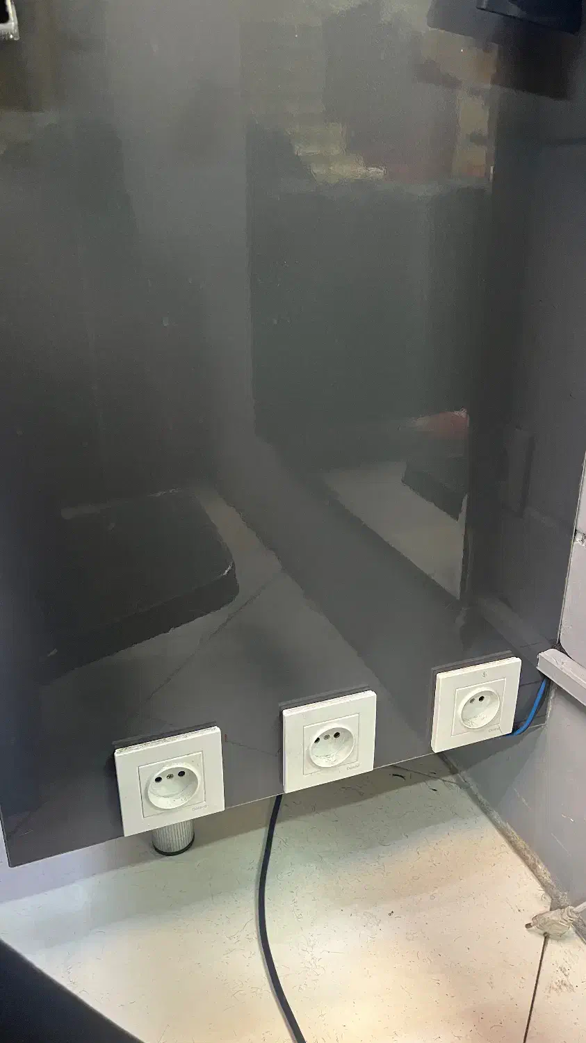 میزکشویی و آینه|آرایشگاه و سالن‌های زیبایی|ری, سیزده آبان|دیوار