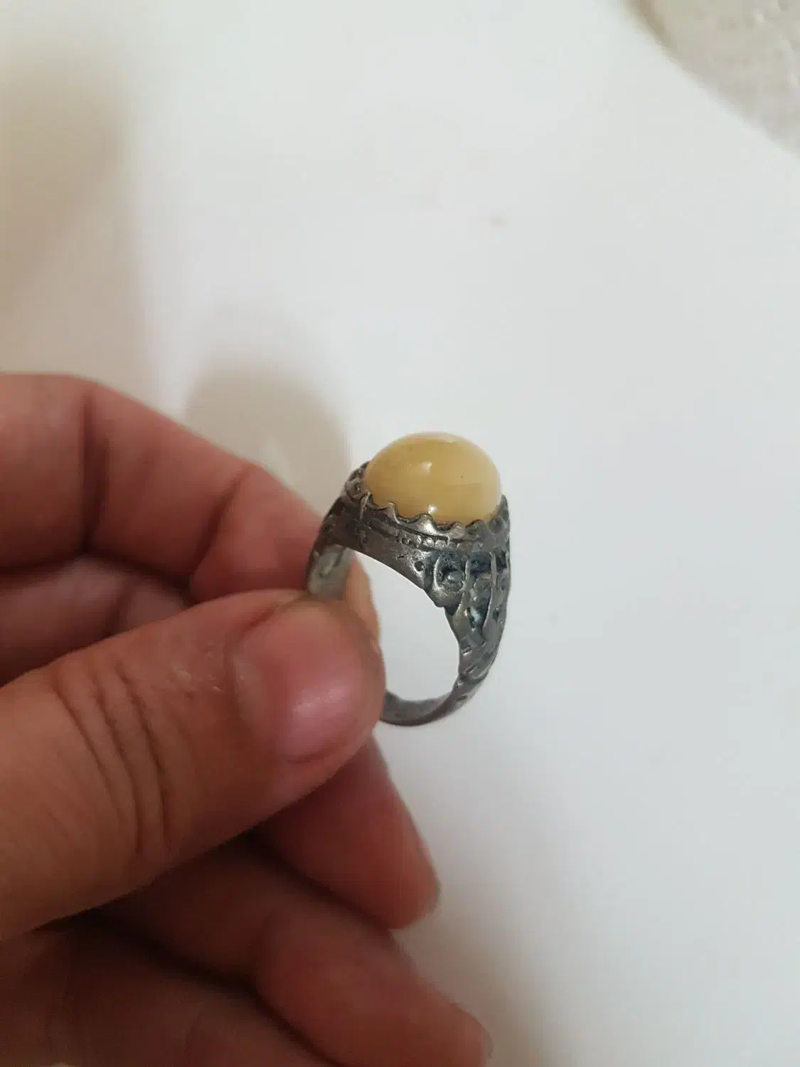 انگشتر خیلی قدیمی عتیقه|کلکسیون اشیاء عتیقه|قم, صفائیه|دیوار