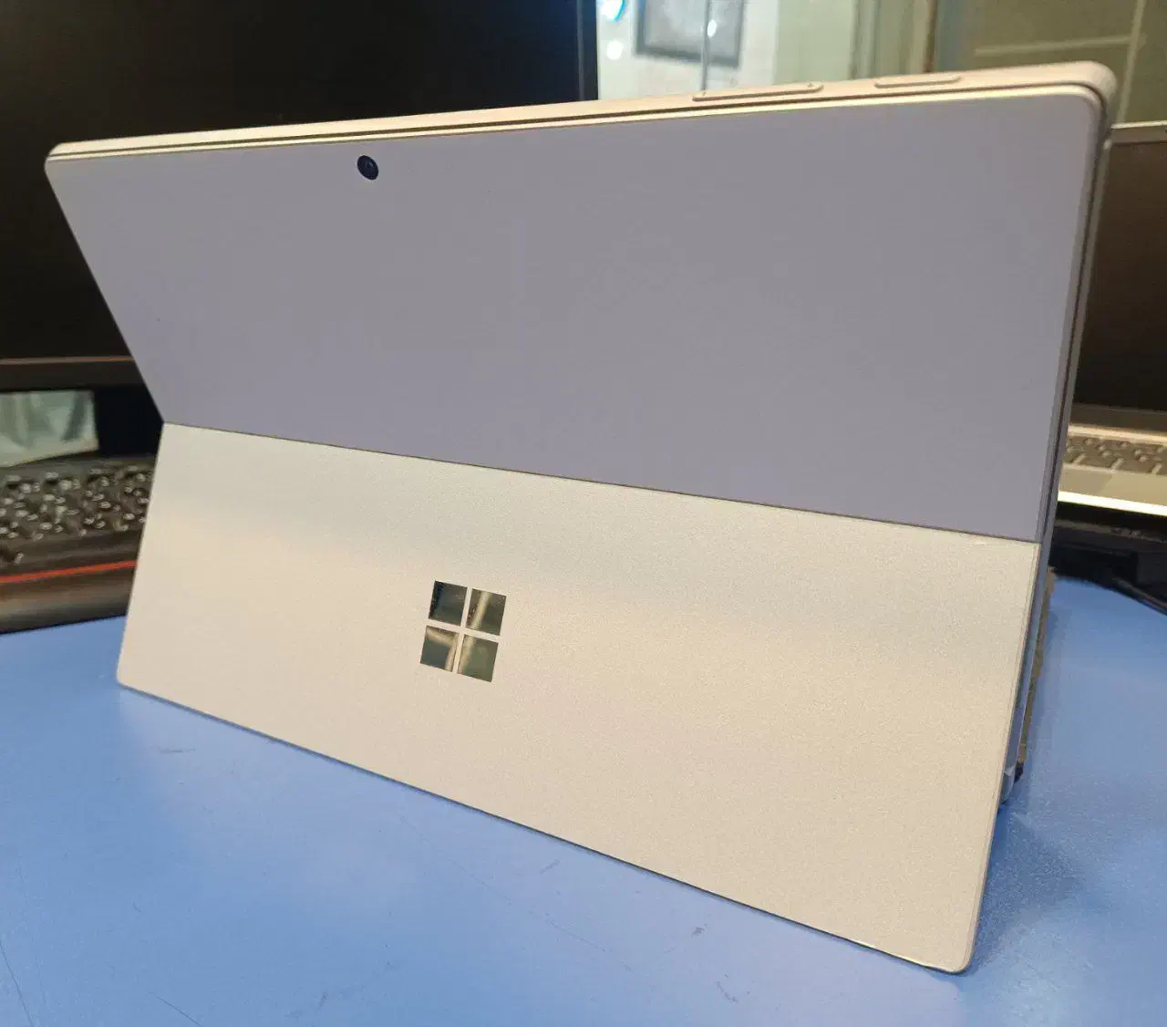 Surface pro 5 LTE i5/7th 8/256|رایانه همراه|قم, صفائیه|دیوار