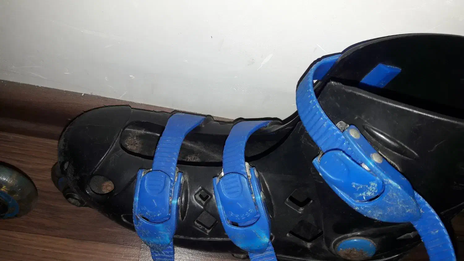 کفش اسکیت|دوچرخه، اسکیت، اسکوتر|لاهیجان, رجایی|دیوار