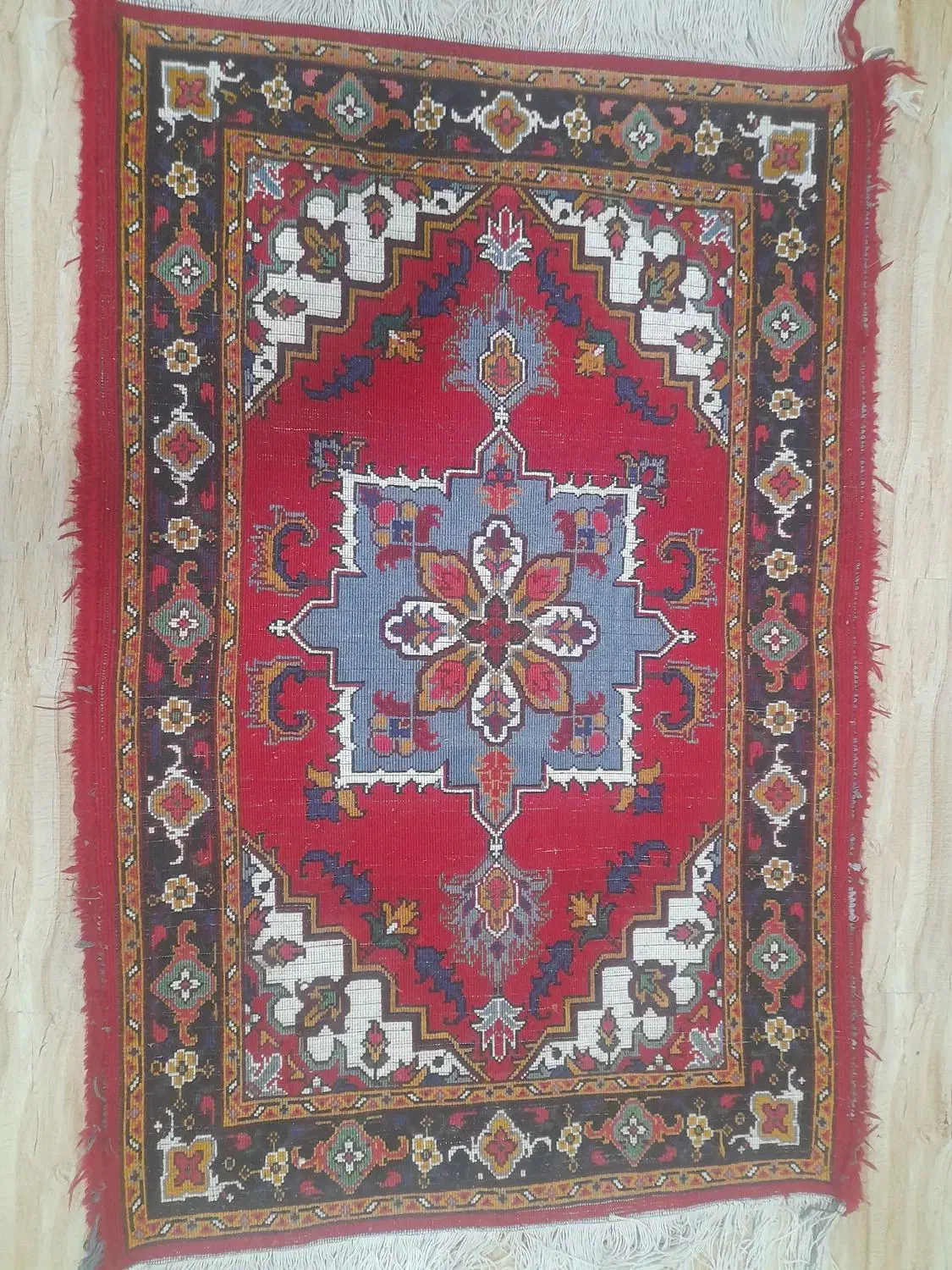 فرش دستباف پشم طبیعی|فرش|خسروشاه, |دیوار