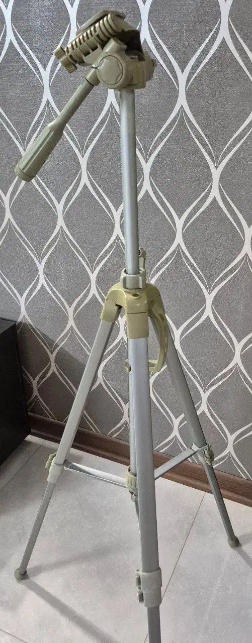 پایه دوربین|دوربین عکاسی و فیلمبرداری|تهران, شهرک نفت|دیوار