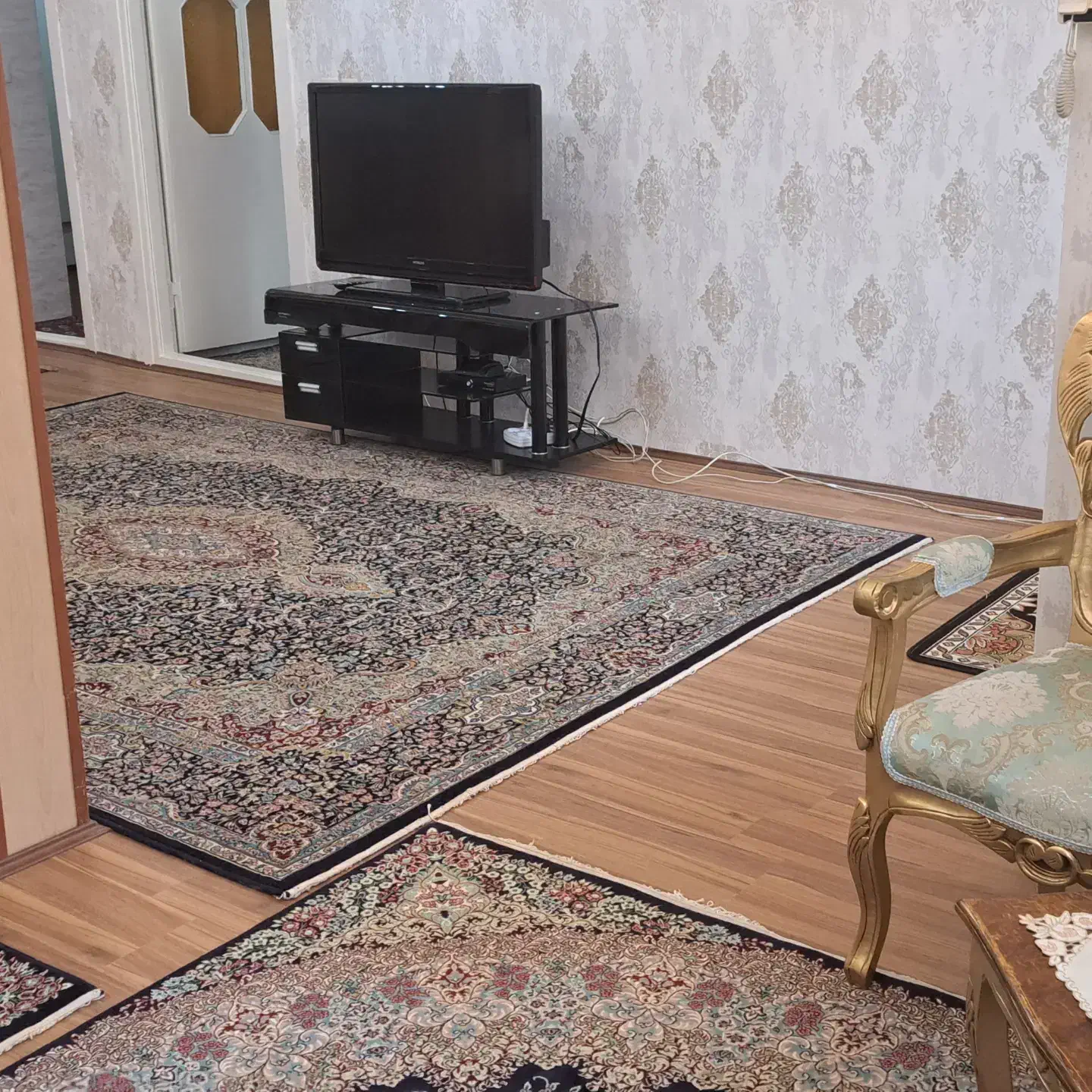 فروش و نصب پارکت،سقف کاذب،تایل ۶۰در۶۰وآسمان مجازی|مصالح و تجهیزات ساختمان|خوی, |دیوار