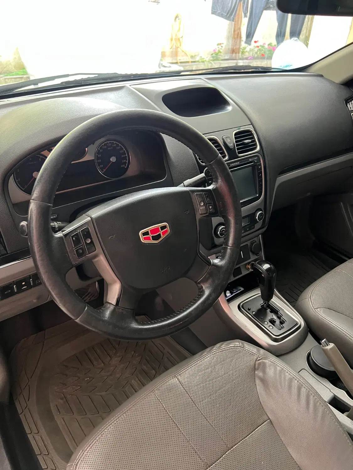 Geely2014|خودرو سواری و وانت|بندر انزلی, سپه|دیوار