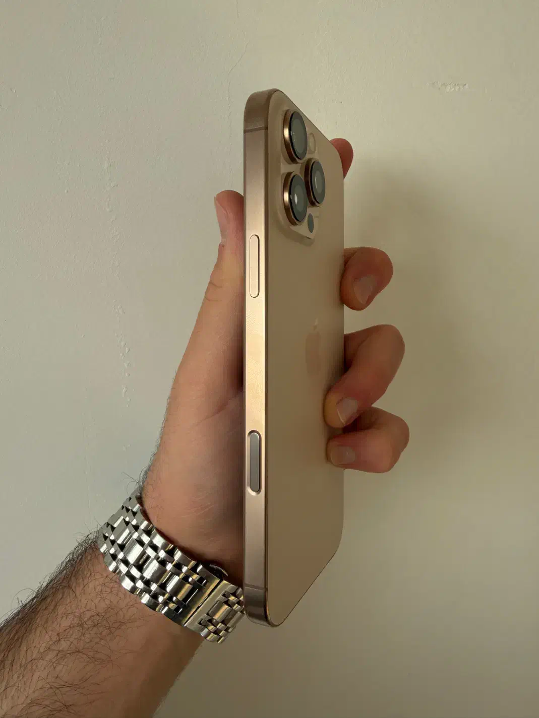 ایفون 16 pro max درحدنو باگارانتی شرکتی|موبایل|رشت, بلوار گیلان|دیوار