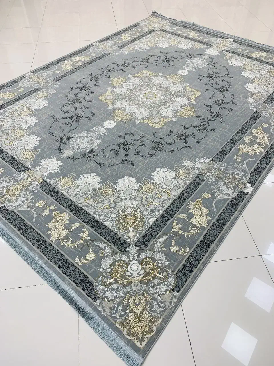 فروش فرش درمنزل|فرش|شیراز, شهرک رضوان|دیوار