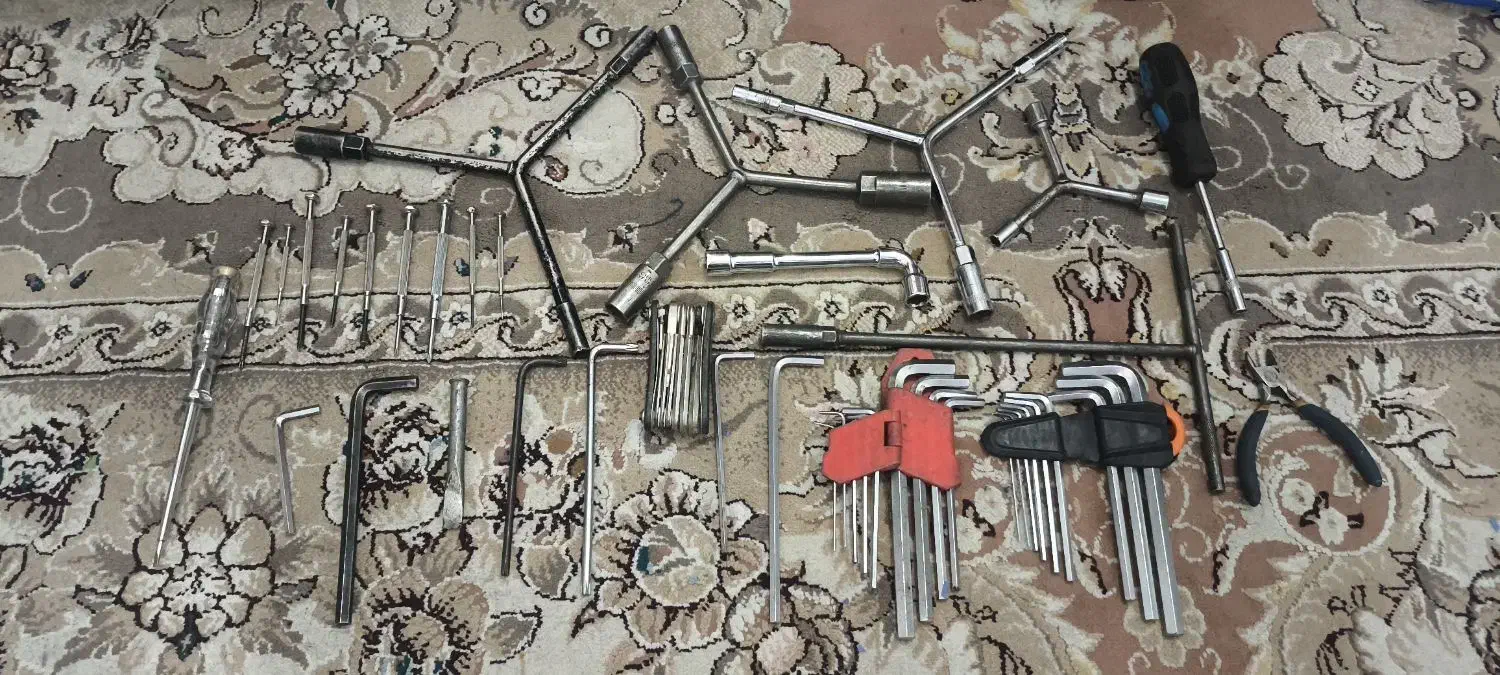 آچار|ابزارآلات|شوشتر, |دیوار