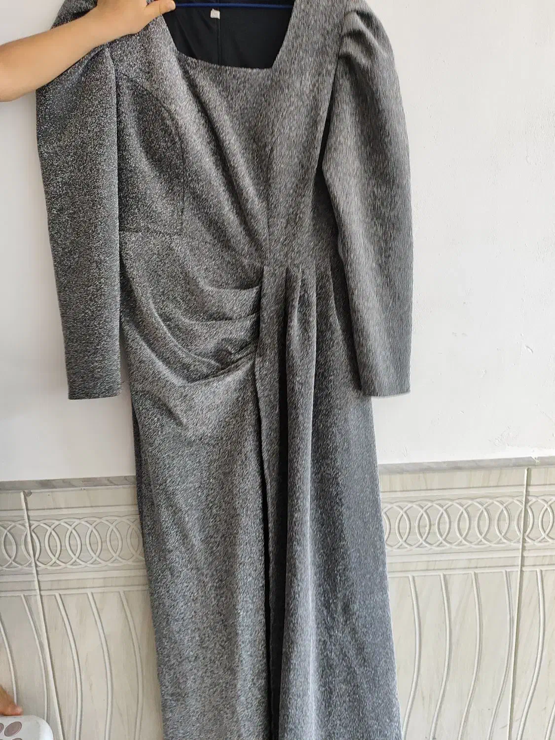 لباس مجلسی|لباس|کاشان, قطب راوندی|دیوار