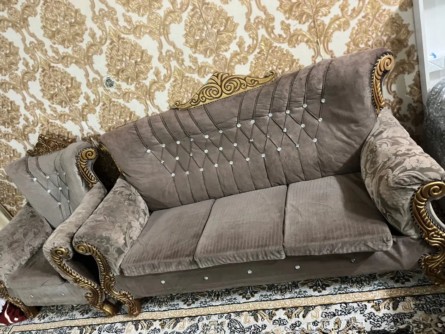 مبل مبلمان راحتی سلطنتی در حد|مبلمان خانگی و میز عسلی|تهران, طیب|دیوار