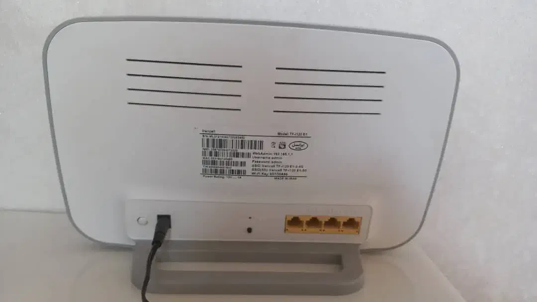 مودم ایرانسل مدل TF-i120 E1 در حد نو|مودم و تجهیزات شبکه|اصفهان, برزان|دیوار