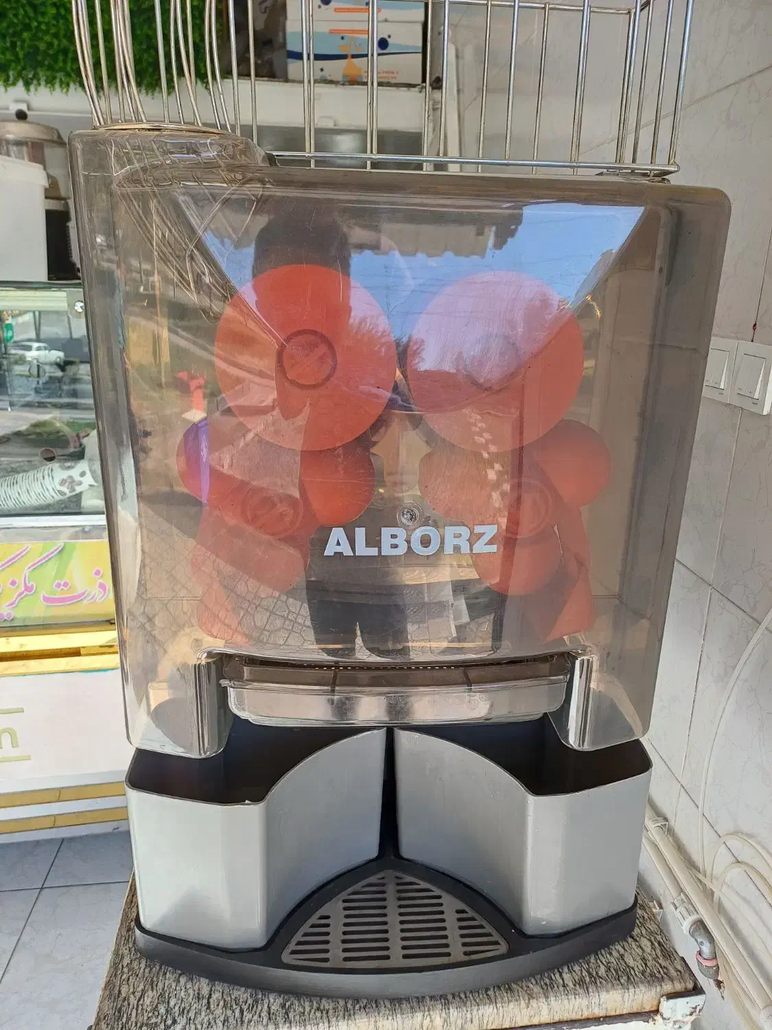 مرکبات گیر|آبمیوه‌گیر و آب‌مرکبات‌گیر|سنندج, |دیوار