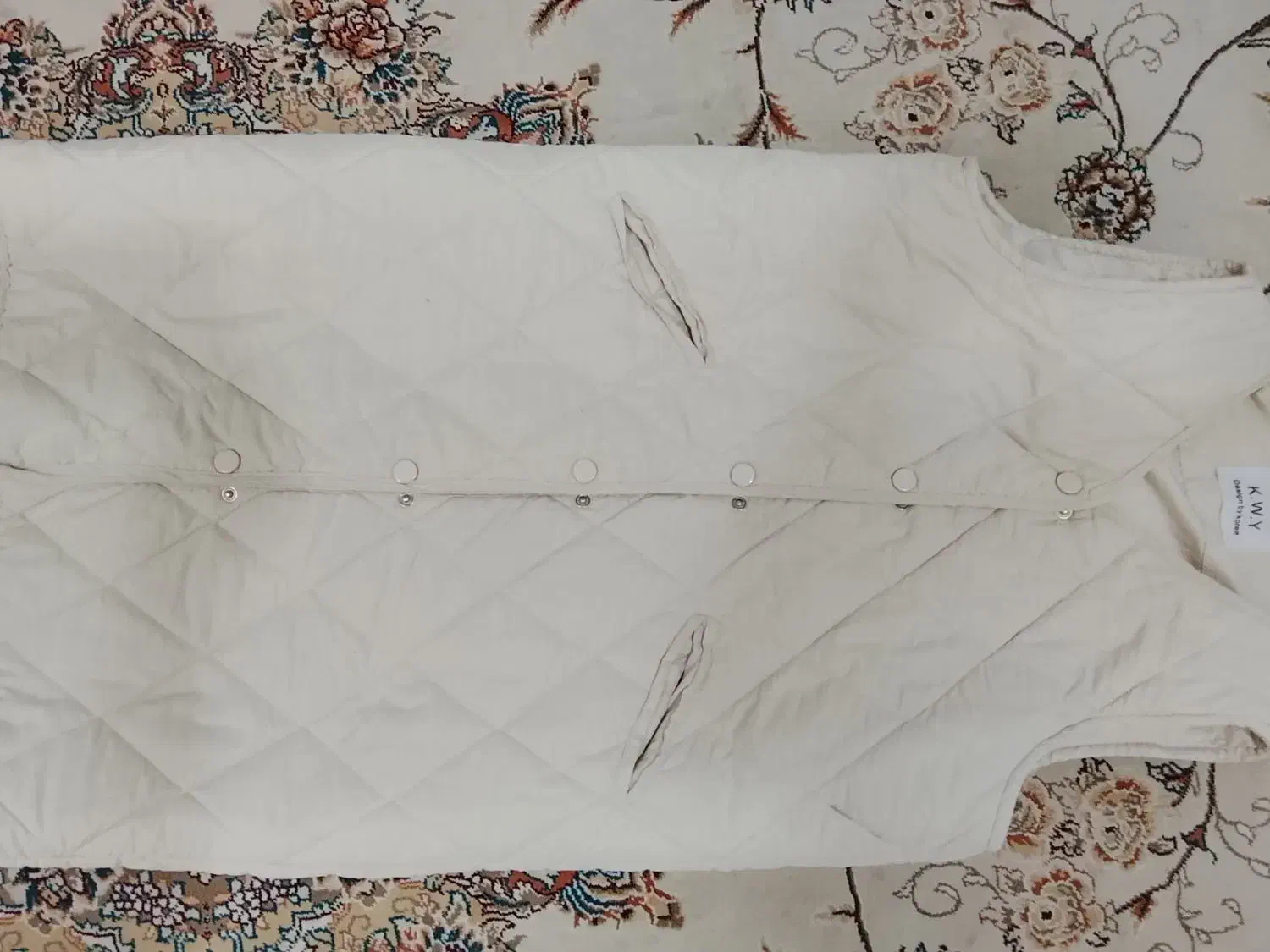 پافرخارجی|لباس|نظرآباد, رسالت|دیوار