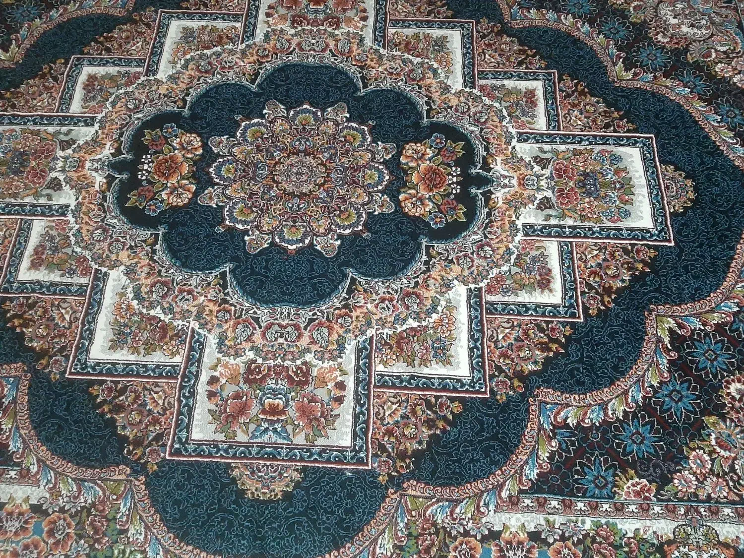 فرش ۶متری|فرش|کرج, ساماندهی|دیوار