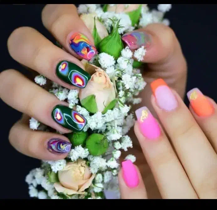 فشیال کار حرفه ای ناخن کار مژه کار ادمین فوری|استخدام درمانی، زیبایی، بهداشتی|تهران, سعادتآباد|دیوار