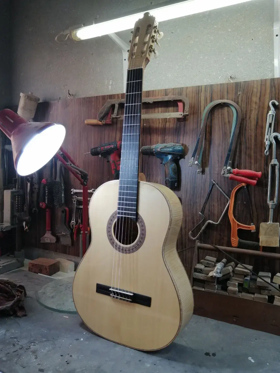 خدمات فنی در زمینه ساخت و تعمیر الات موسیقی|گیتار، بیس، امپلیفایر|تهران, سازمان آب|دیوار