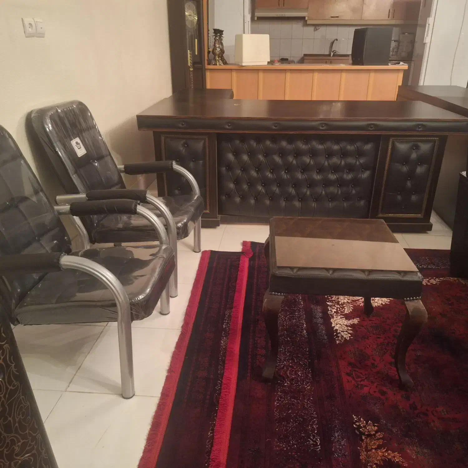 میز وصندلی مدیریت چرم|مبلمان اداری|اصفهان, تیران|دیوار