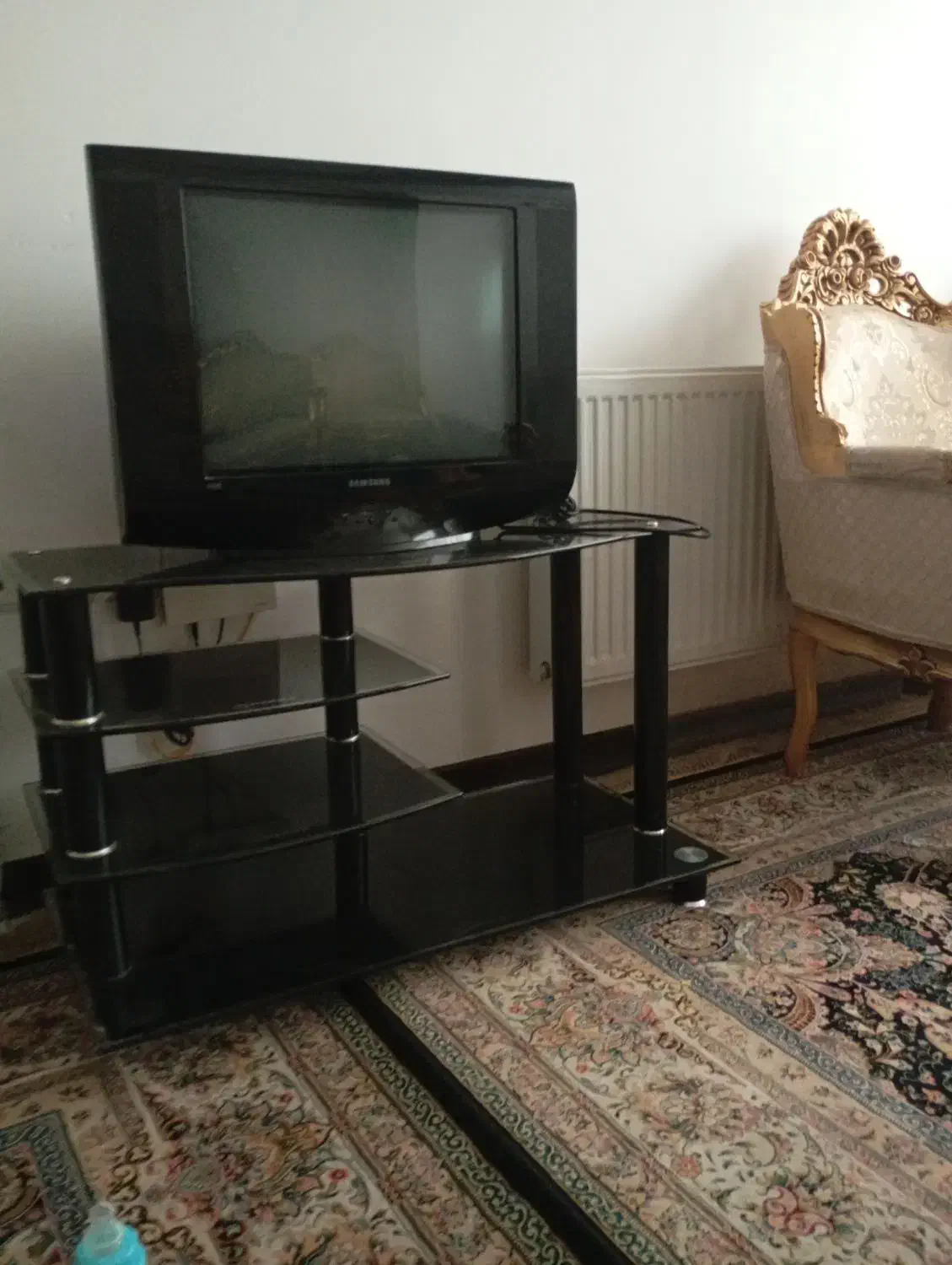 تلویزیون21اینج سامسونگ سالم|تلویزیون و پروژکتور|قم, شاه سید علی|دیوار