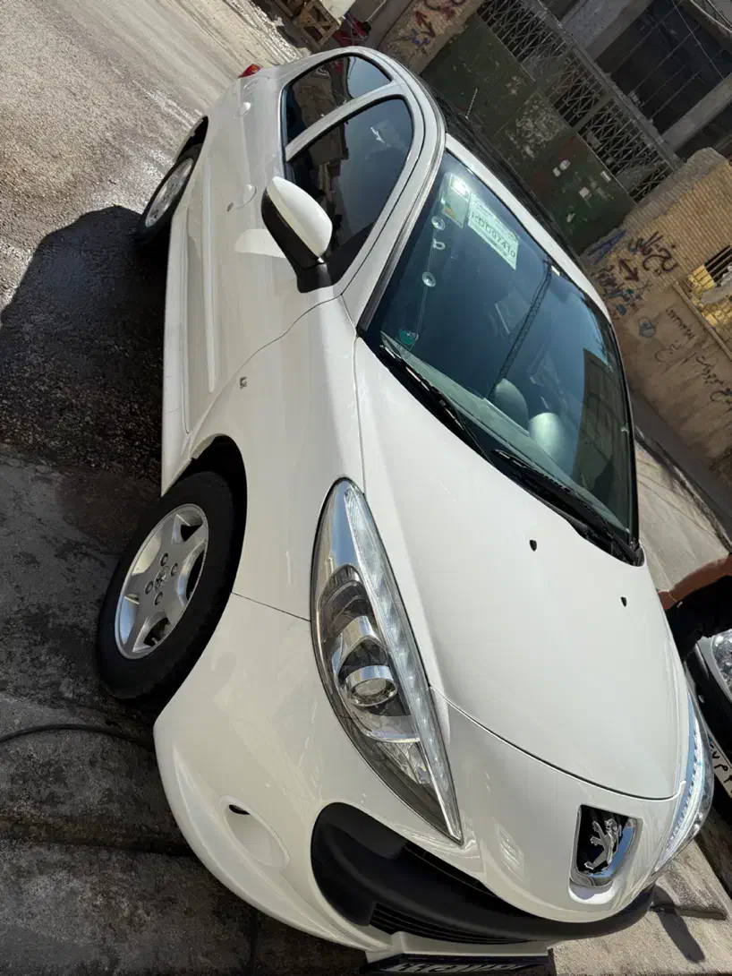 207پانا ارتقا  ۱۴۰۳مدل درحد|خودرو سواری و وانت|شیراز, کاراندیش|دیوار