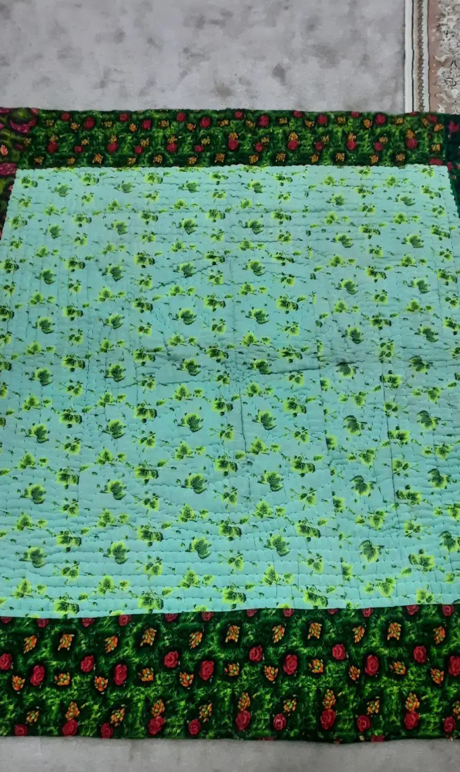 لحاف قدیمی دست دوخت|رختخواب، بالش، پتو|مسجد سلیمان, |دیوار