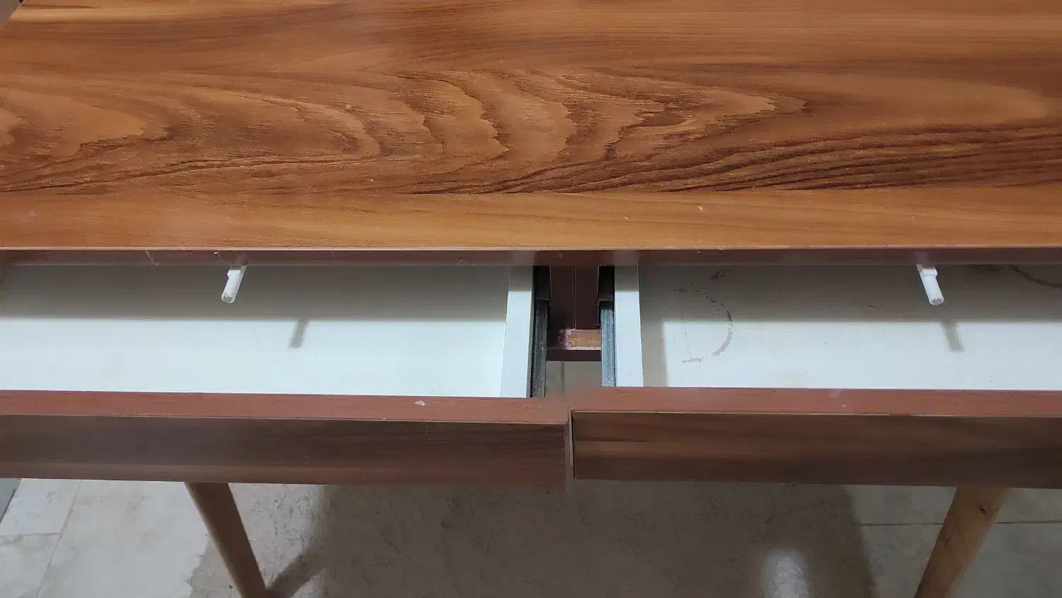 میز تحریر|میز تحریر و کامپیوتر|پردیس, فاز ۸|دیوار